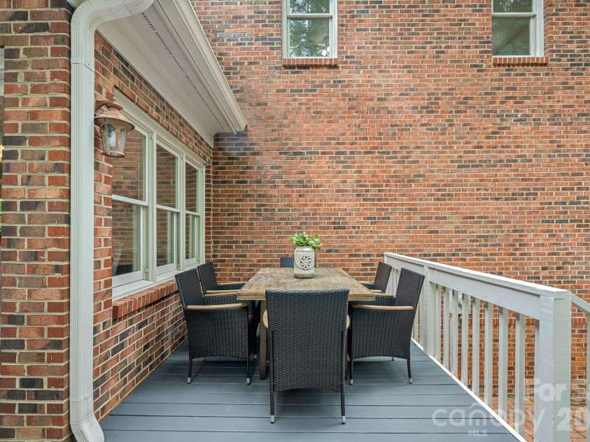 2512 Monteiane Drive, Charlotte, NC 28270.  MLS# CAR4374822, YatesRealty ID 17734. 