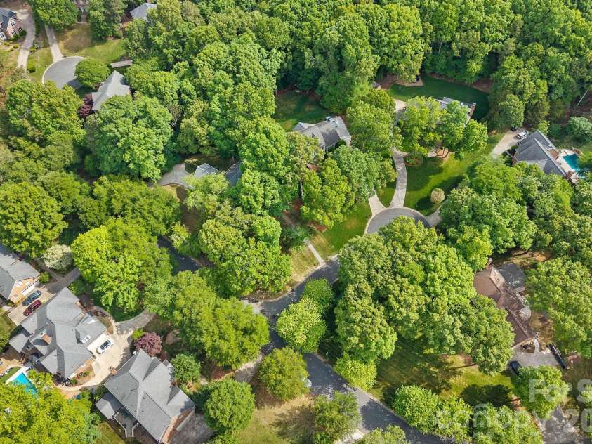 2512 Monteiane Drive, Charlotte, NC 28270.  MLS# CAR4374822, YatesRealty ID 17734. 