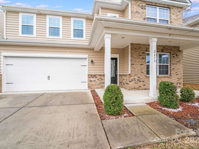 2679 Southern Trace Drive, Waxhaw, NC 28173.  MLS# CAR4227509, YatesRealty ID 17734. 