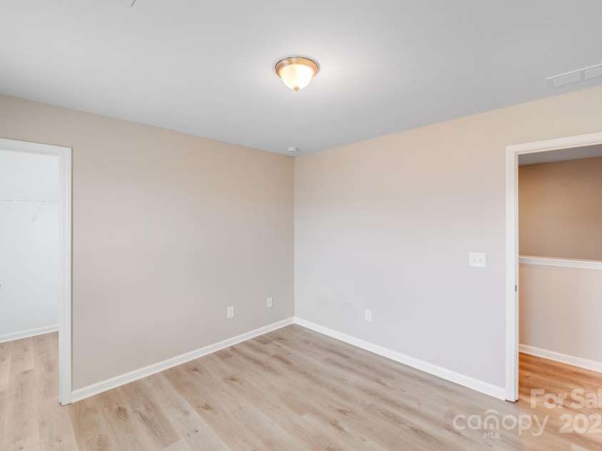 2679 Southern Trace Drive, Waxhaw, NC 28173.  MLS# CAR4227509, YatesRealty ID 17734. 