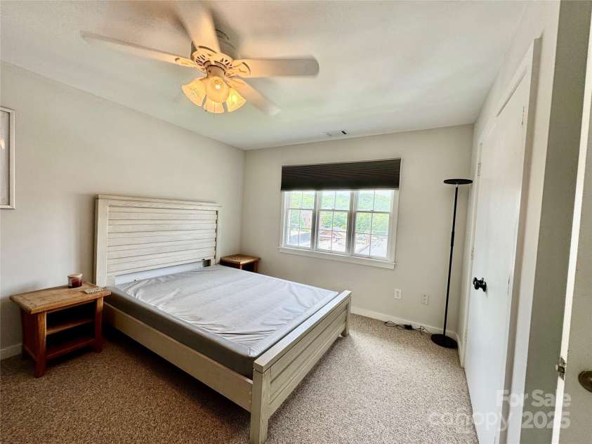 116 Grand Boulevard, Boone, NC 28607.  MLS# CAR4266797, YatesRealty ID 17735. Primary bedroom