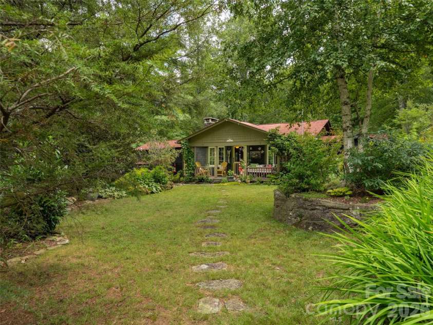 85 Chestnut Hill Road, Gerton, NC 28735.  MLS# CAR4373368, YatesRealty ID 17736. 