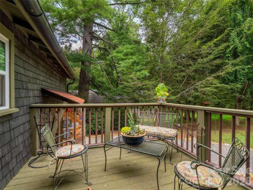 85 Chestnut Hill Road, Gerton, NC 28735.  MLS# CAR4373368, YatesRealty ID 17736. 