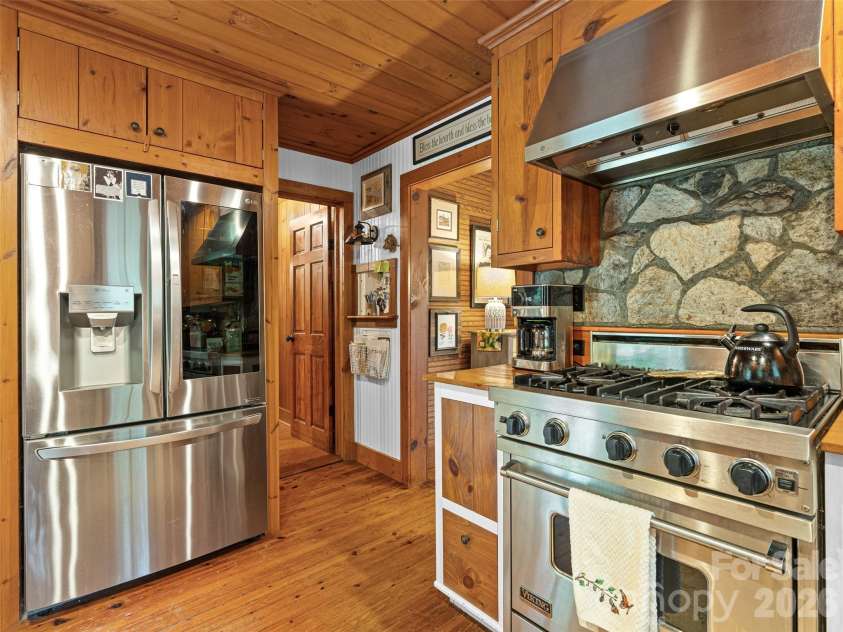 85 Chestnut Hill Road, Gerton, NC 28735.  MLS# CAR4373368, YatesRealty ID 17736. 