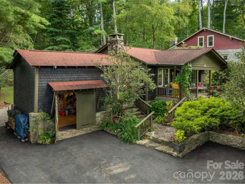 85 Chestnut Hill Road, Gerton, NC 28735.  MLS# CAR4373368, YatesRealty ID 17736. 