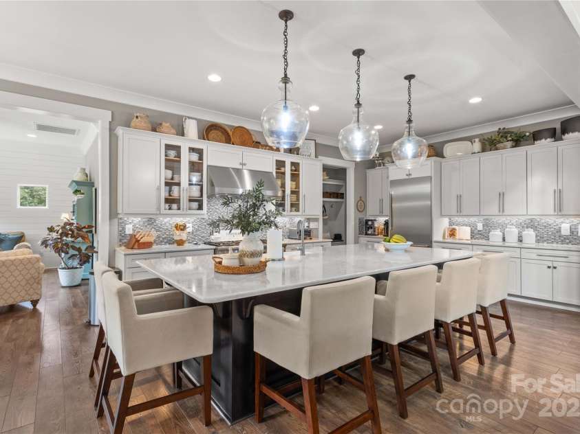 127 Tradition Lane, Mooresville, NC 28115.  MLS# CAR4165702, YatesRealty ID 17737. Gourmet Kitchen, Quartz Island
