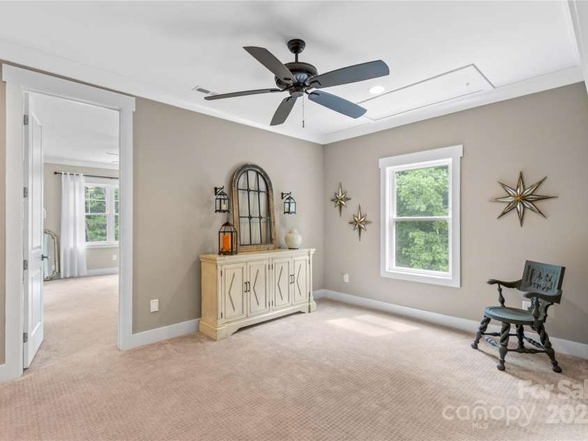 127 Tradition Lane, Mooresville, NC 28115.  MLS# CAR4165702, YatesRealty ID 17737. Loft area