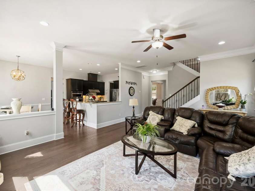 461 Swift Creek Cove, Clover, SC 29710.  MLS# CAR4357380, YatesRealty ID 17738. 
