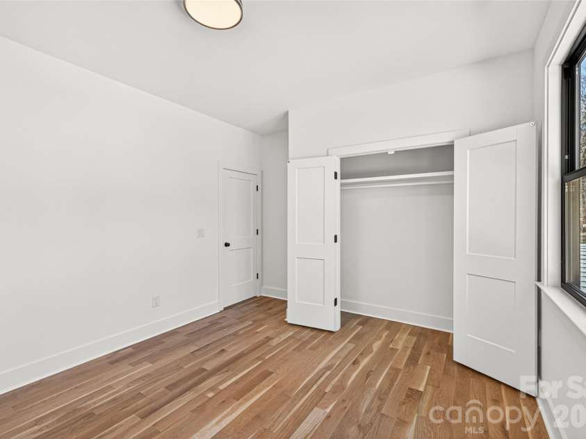 53 Bowen Drive, Belmont, NC 28012.  MLS# CAR4352516, YatesRealty ID 17739. 