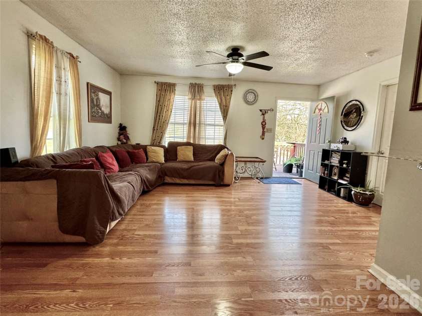 1019 7th Avenue, Gastonia, NC 28052.  MLS# CAR4346419, YatesRealty ID 1774. 