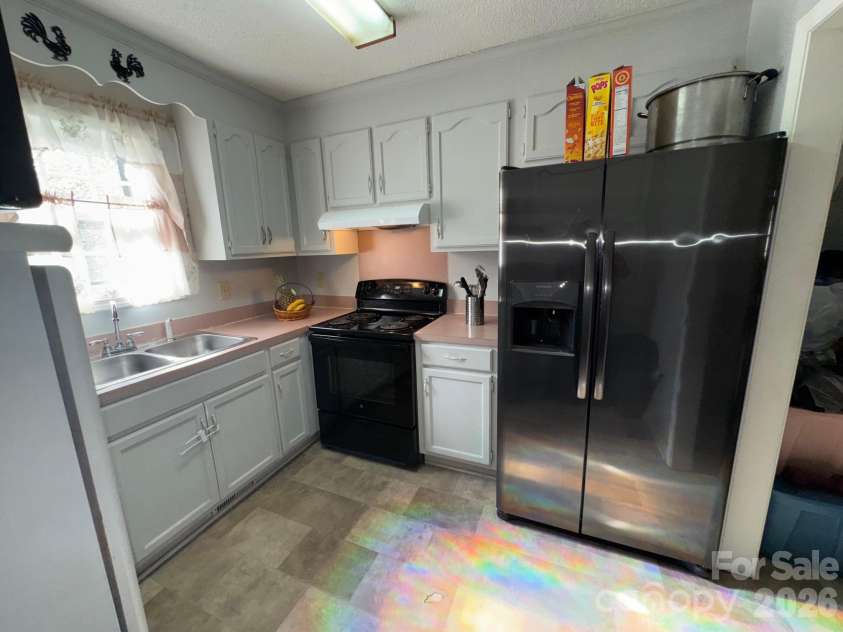 1019 7th Avenue, Gastonia, NC 28052.  MLS# CAR4346419, YatesRealty ID 1774. 