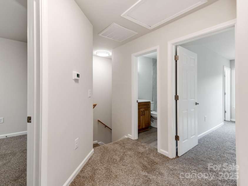 570 Key West Avenue, Kannapolis, NC 28081.  MLS# CAR4238663, YatesRealty ID 17741. 