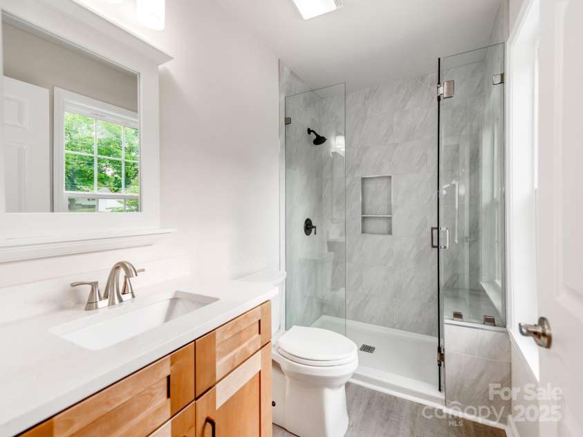 570 Key West Avenue, Kannapolis, NC 28081.  MLS# CAR4238663, YatesRealty ID 17741. 