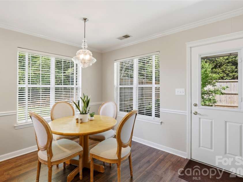 7704 Hickory Stick Place, Charlotte, NC 28277.  MLS# CAR4374084, YatesRealty ID 17741. 