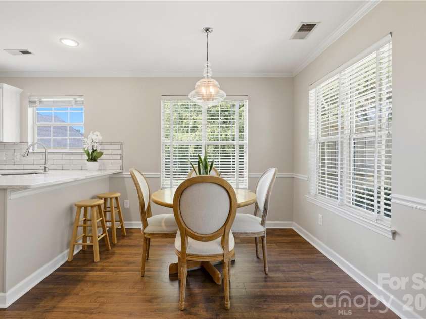 7704 Hickory Stick Place, Charlotte, NC 28277.  MLS# CAR4374084, YatesRealty ID 17741. 