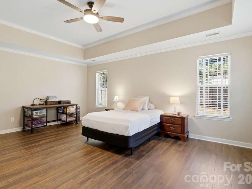 7704 Hickory Stick Place, Charlotte, NC 28277.  MLS# CAR4374084, YatesRealty ID 17741. 