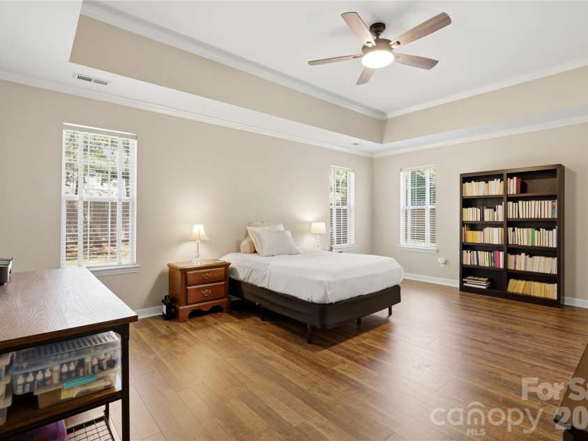 7704 Hickory Stick Place, Charlotte, NC 28277.  MLS# CAR4374084, YatesRealty ID 17741. 