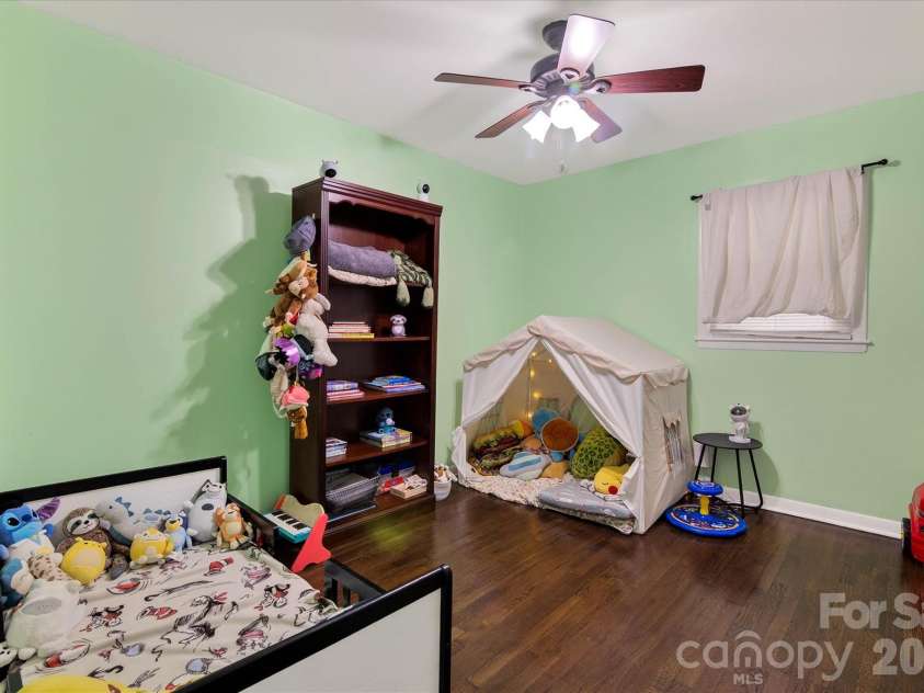 214 Brookwood Road, Belmont, NC 28012.  MLS# CAR4374596, YatesRealty ID 17742. 