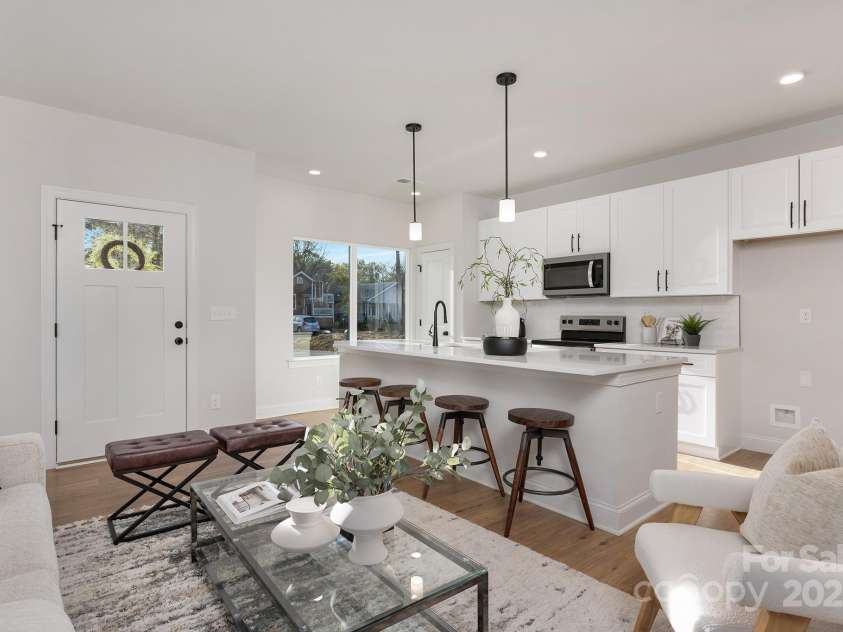 3314 & 3316 Cedarhurst Drive, Charlotte, NC 28269.  MLS# CAR4257170, YatesRealty ID 17744. 