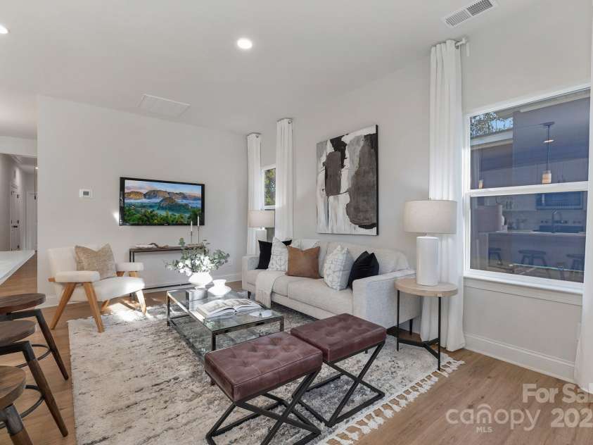 3314 & 3316 Cedarhurst Drive, Charlotte, NC 28269.  MLS# CAR4257170, YatesRealty ID 17744. 