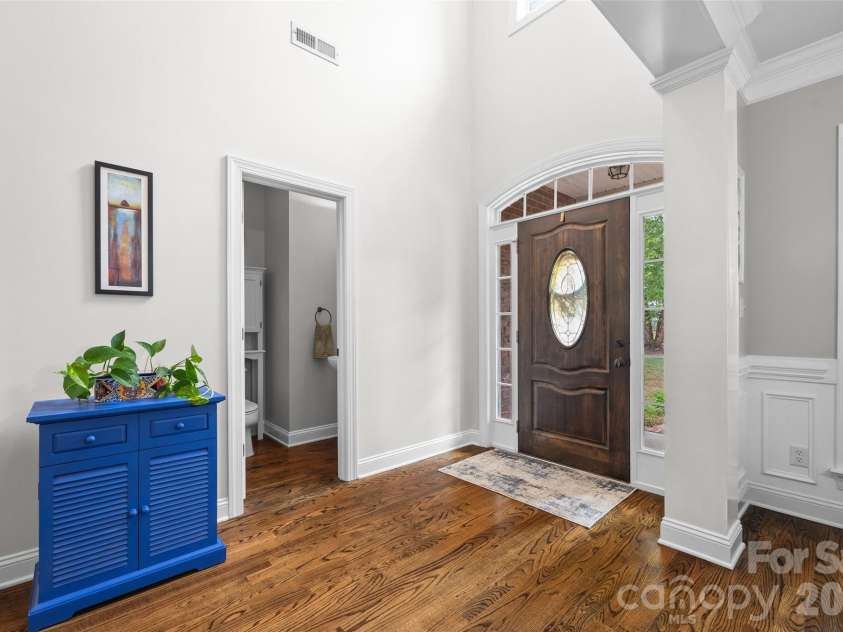 5625 Weavers Row, Gastonia, NC 28056.  MLS# CAR4374207, YatesRealty ID 17744. 