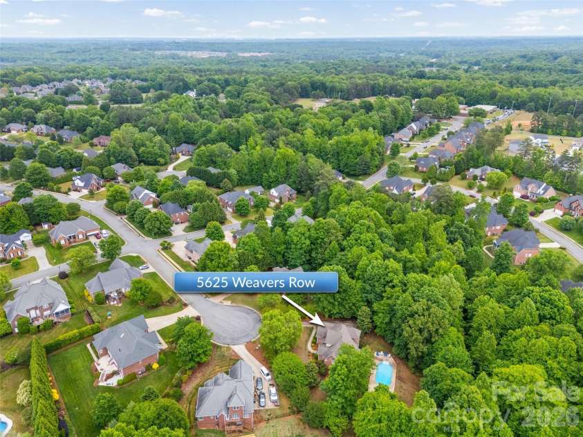 5625 Weavers Row, Gastonia, NC 28056.  MLS# CAR4374207, YatesRealty ID 17744. 