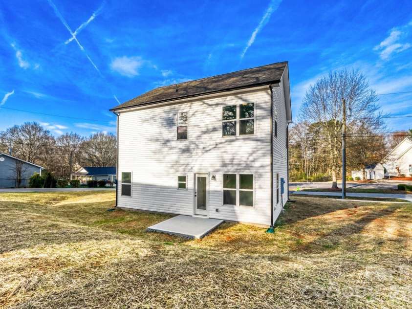 404 Spargo Street, Dallas, NC 28034.  MLS# CAR4373231, YatesRealty ID 17745. Backyard