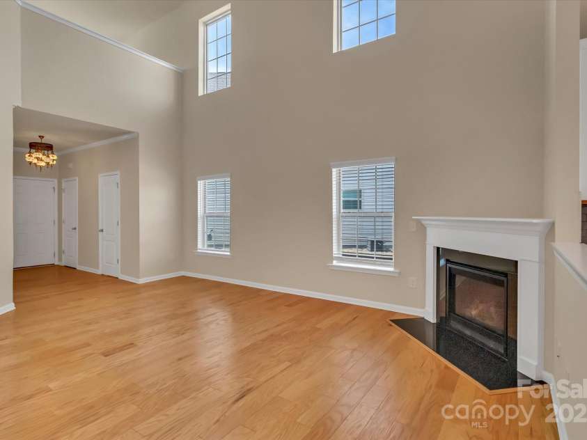 530 Silers Bald Drive, Fort Mill, SC 29715.  MLS# CAR4233274, YatesRealty ID 17745. 