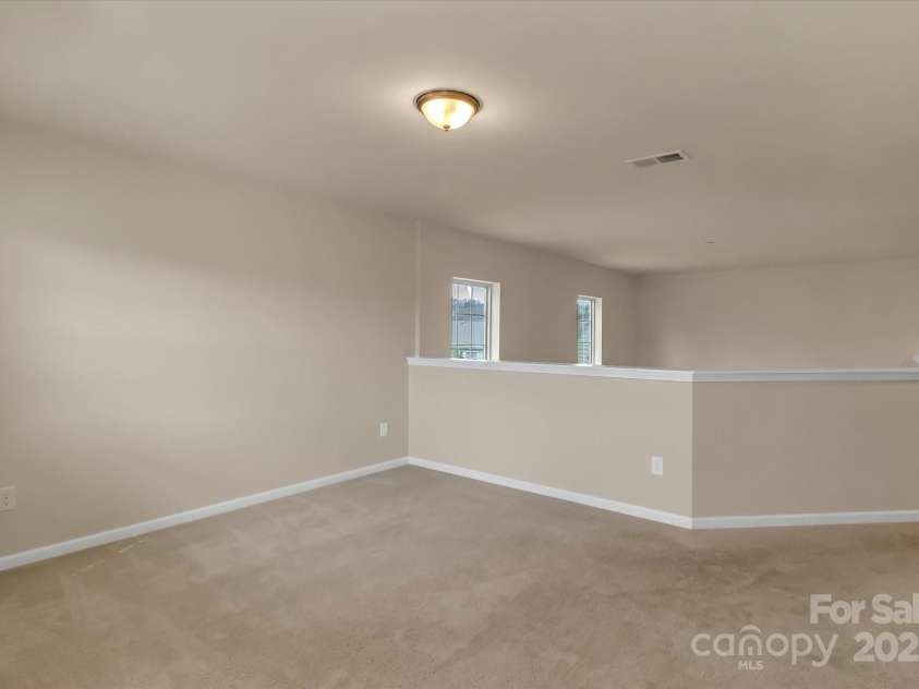530 Silers Bald Drive, Fort Mill, SC 29715.  MLS# CAR4233274, YatesRealty ID 17745. 