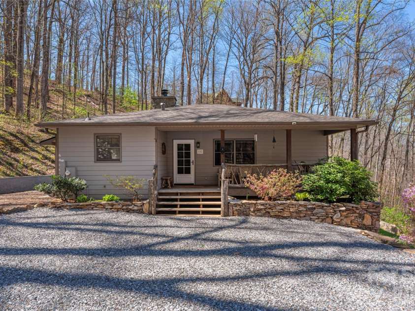 102 Fall Creek Road, Waynesville, NC 28785.  MLS# CAR4368876, YatesRealty ID 17746. 
