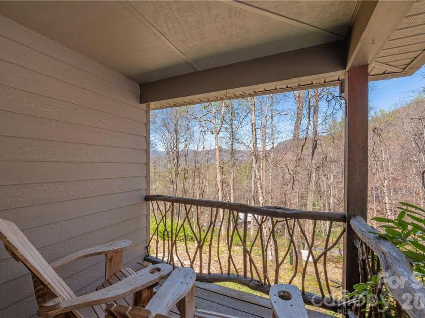 102 Fall Creek Road, Waynesville, NC 28785.  MLS# CAR4368876, YatesRealty ID 17746. 