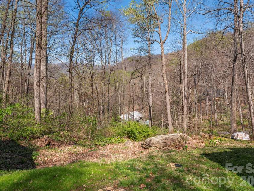 102 Fall Creek Road, Waynesville, NC 28785.  MLS# CAR4368876, YatesRealty ID 17746. 