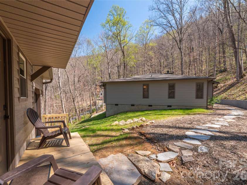 102 Fall Creek Road, Waynesville, NC 28785.  MLS# CAR4368876, YatesRealty ID 17746. 