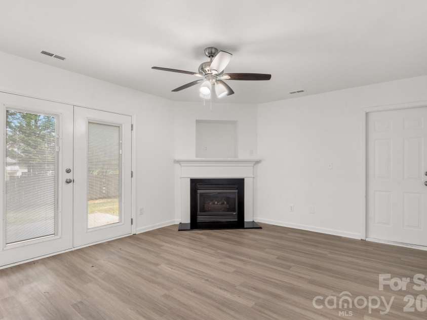 1602 Tate Road, Rock Hill, SC 29732.  MLS# CAR4373878, YatesRealty ID 17749. 