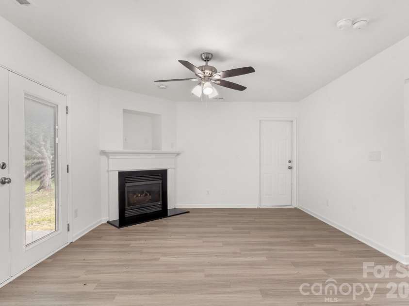 1602 Tate Road, Rock Hill, SC 29732.  MLS# CAR4373878, YatesRealty ID 17749. 
