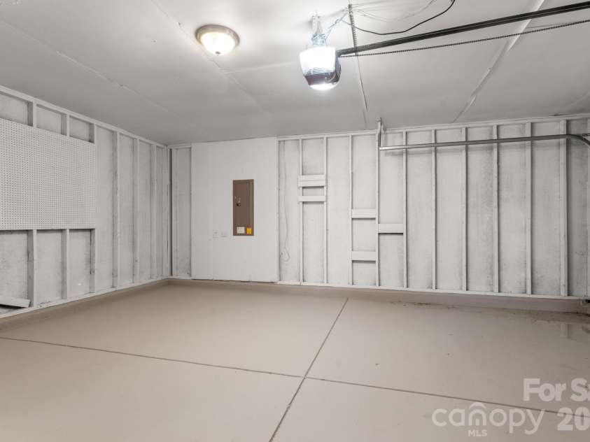 1602 Tate Road, Rock Hill, SC 29732.  MLS# CAR4373878, YatesRealty ID 17749. 