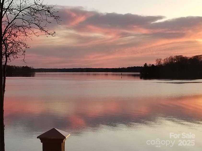 132 Rollingwood Lane, Mooresville, NC 28117.  MLS# CAR4212873, YatesRealty ID 1775. 