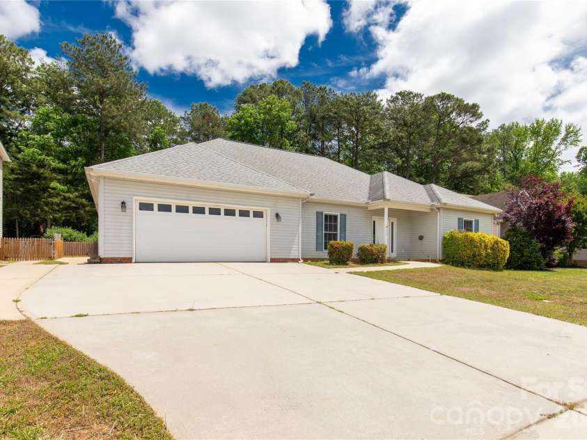 2278 Keswick Lane, Rock Hill, SC 29732.  MLS# CAR4376196, YatesRealty ID 17750. 