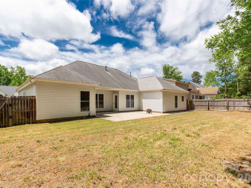 2278 Keswick Lane, Rock Hill, SC 29732.  MLS# CAR4376196, YatesRealty ID 17750. 