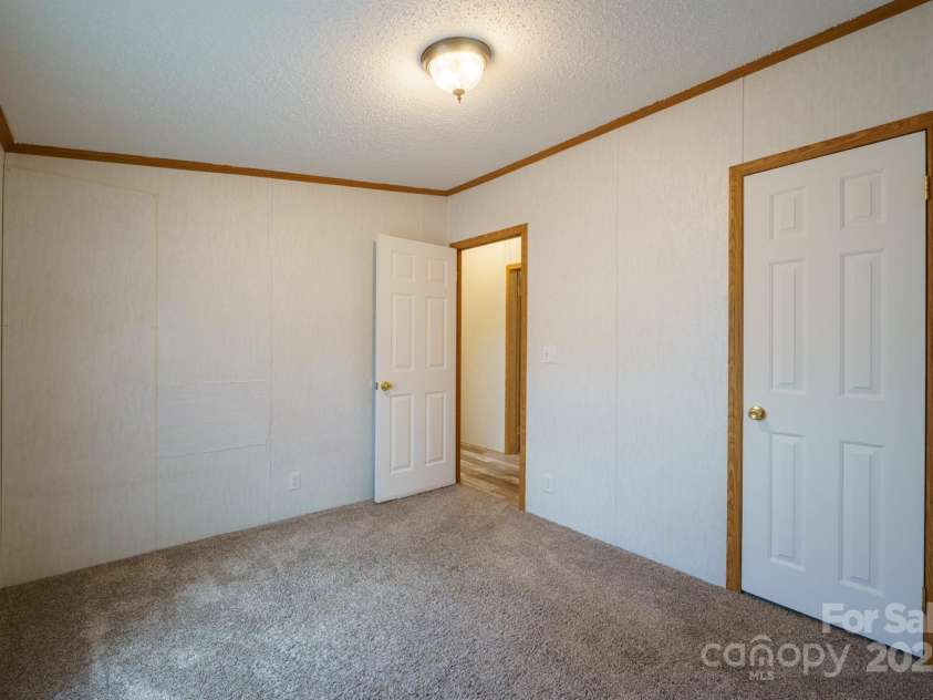 3823 Silver Creek Terrace, Morganton, NC 28655.  MLS# CAR4257895, YatesRealty ID 17751. 