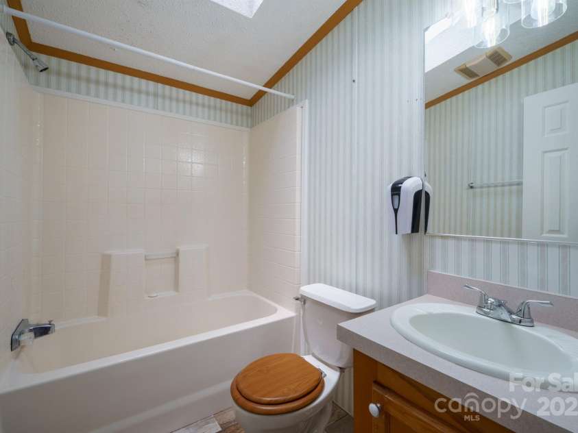 3823 Silver Creek Terrace, Morganton, NC 28655.  MLS# CAR4257895, YatesRealty ID 17751. 