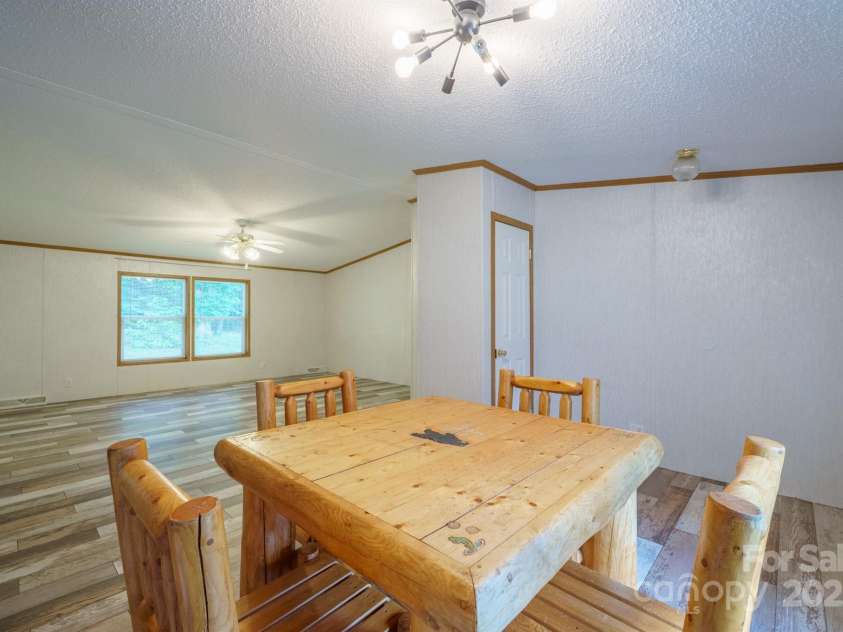 3823 Silver Creek Terrace, Morganton, NC 28655.  MLS# CAR4257895, YatesRealty ID 17751. 