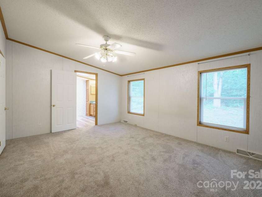 3823 Silver Creek Terrace, Morganton, NC 28655.  MLS# CAR4257895, YatesRealty ID 17751. 