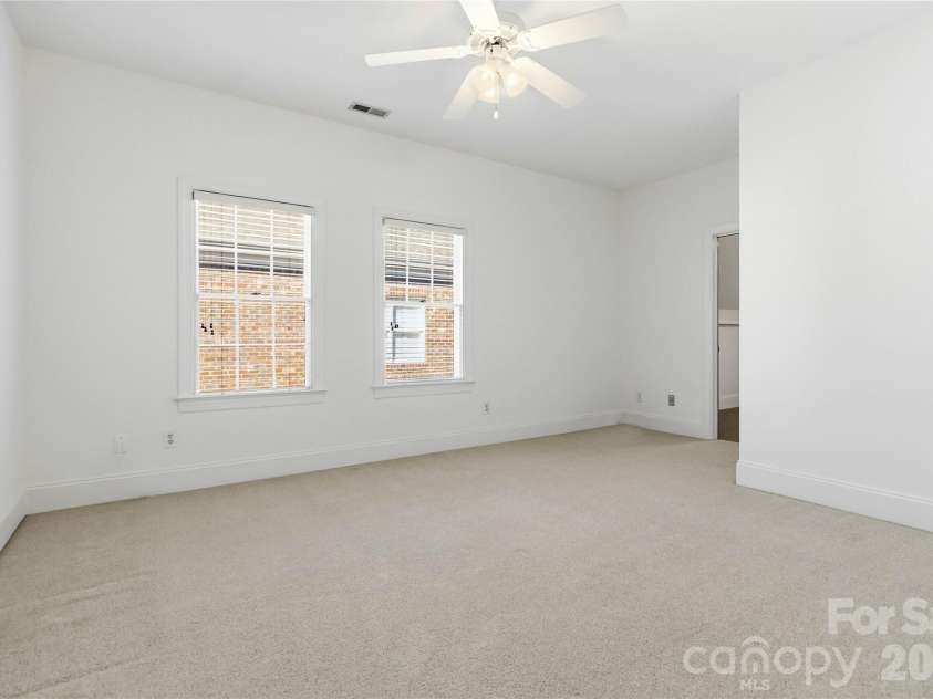 5613 Fairway View Drive, Charlotte, NC 28277.  MLS# CAR4372831, YatesRealty ID 17752. 1st bedroom