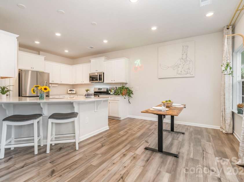 18026 Stark Way, Charlotte, NC 28278.  MLS# CAR4287357, YatesRealty ID 17753. 