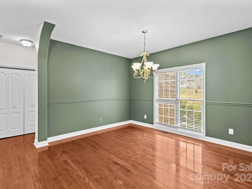 415 Autumnlight Drive, Salisbury, NC 28147.  MLS# CAR4292975, YatesRealty ID 17753. 