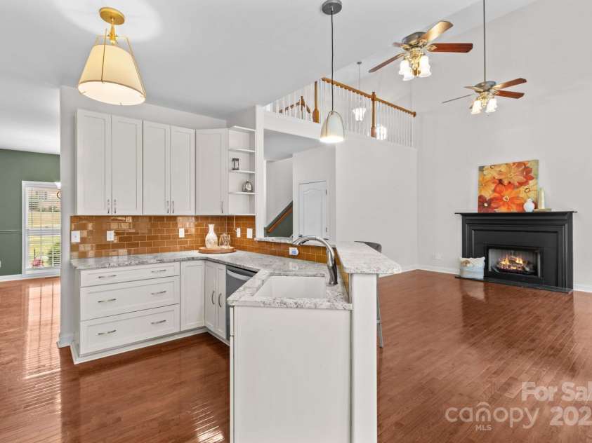 415 Autumnlight Drive, Salisbury, NC 28147.  MLS# CAR4292975, YatesRealty ID 17753. 
