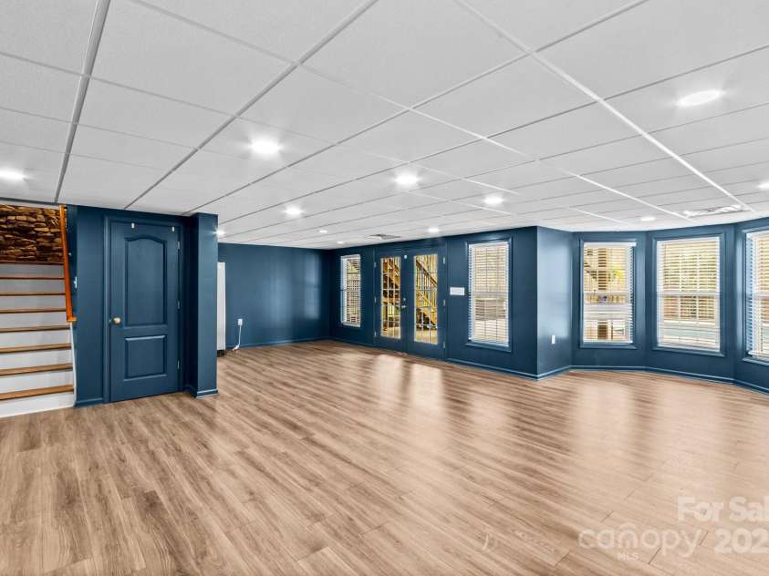 415 Autumnlight Drive, Salisbury, NC 28147.  MLS# CAR4292975, YatesRealty ID 17753. 