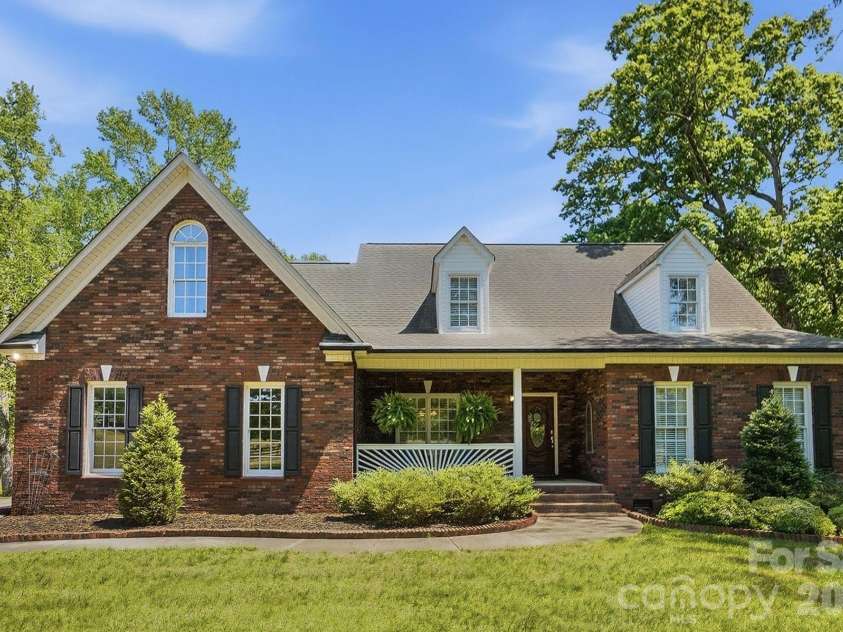 13901 Cabarrus Station Road, Midland, NC 28107.  MLS# CAR4369297, YatesRealty ID 17754. 