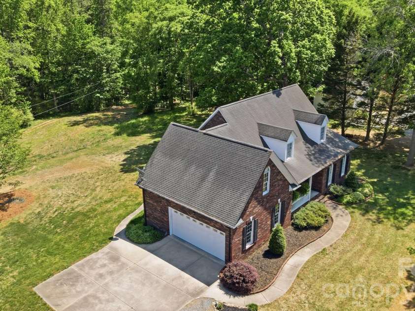 13901 Cabarrus Station Road, Midland, NC 28107.  MLS# CAR4369297, YatesRealty ID 17754. 